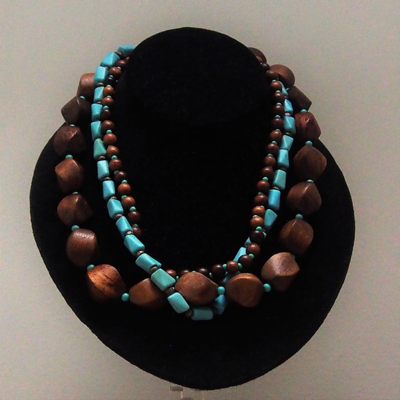 Express Jewelry - Turquoise Wooden Bead Necklace Mix/Match 2/$20!